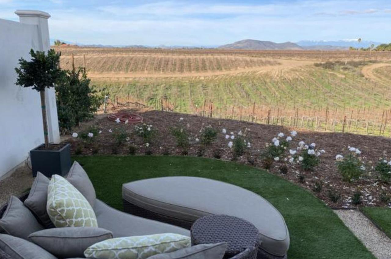 Domaine Chardonnay Bed & Breakfast *