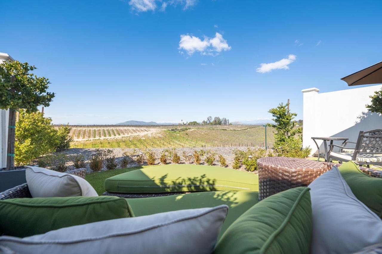 Domaine Chardonnay Bed & Breakfast Temecula
